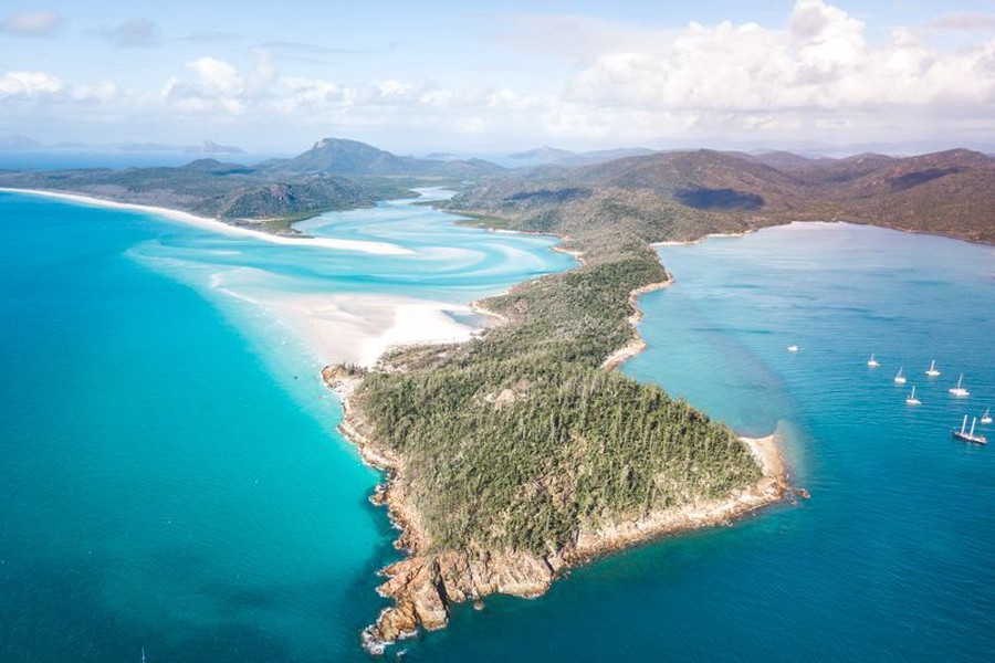 Explore | Hill Inlet Half Day Tour from Hamilton Island - Morning ...
